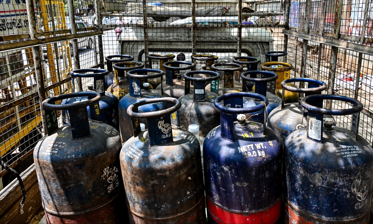 Modi govt lifts restrictions on commercial LPG supply as West Asia crisis eases