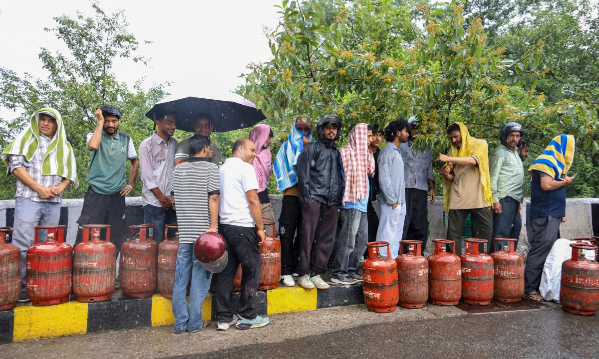 IMD weather forecast June 26: Southwest Monsoon advances further into Gujarat, Madhya Pradesh, Chhattisgarh, Jharkhand, Bihar, Uttar Pradesh