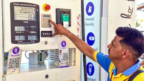 Today Petrol, Diesel Prices June 09: Petrol prices at Rs 102/litre in Delhi; Check fuel prices in Chennai, Mumbai, Kolkata, Bengaluru