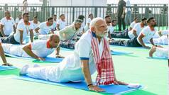 International Yoga Day 2026: कोलकाता में PM मोदी, गुजरात में अमित शाह... कहां योग करेंगे कौन से मंत्री?