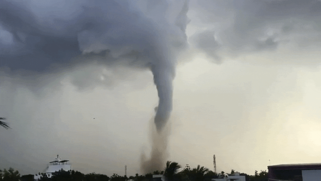 Watch: Tornado-like storm hits Tamil Nadu’s Thoothukudi, six injured, causes major property damage, IMD says its not a…
