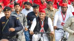 Opinion: उत्तर प्रदेश विधानसभा चुनाव 2027 में सत्ता में वापसी के सपने देख रही सपा, पश्चिम UP में कैसे सधेंगे समीकरण? गुर्जर समाज को नहीं भरोसा