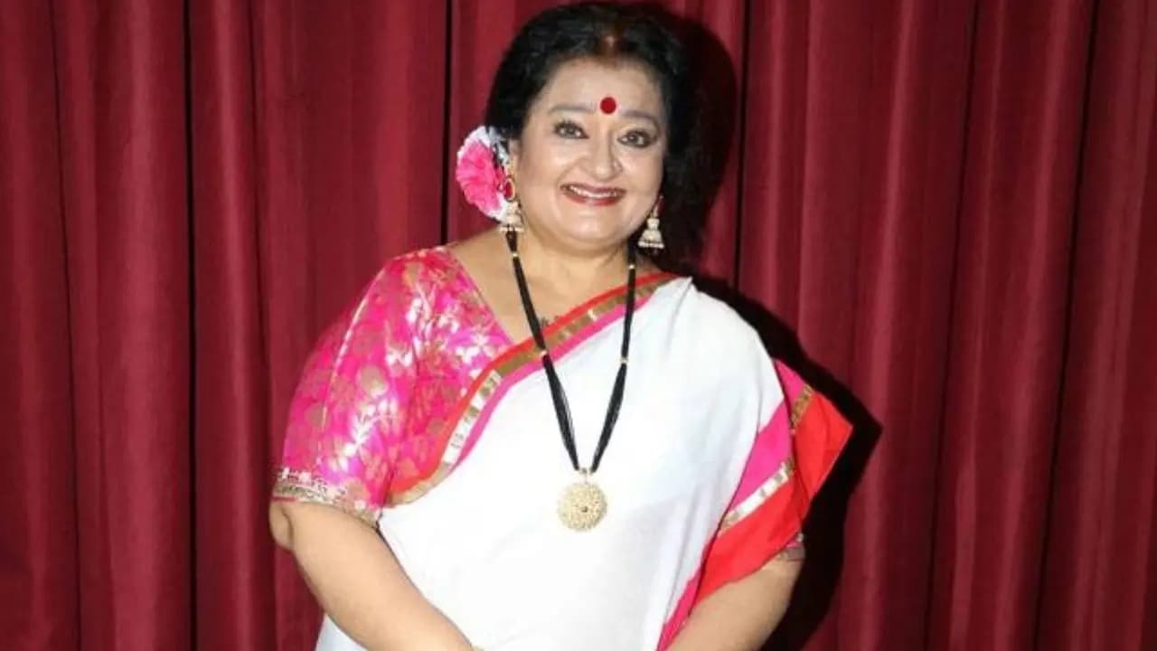 Apara Mehta recalls fans burned her with cigarettes during Kyunki Saas Bhi Kabhi Bahu Thi craze: 'People went crazy...'