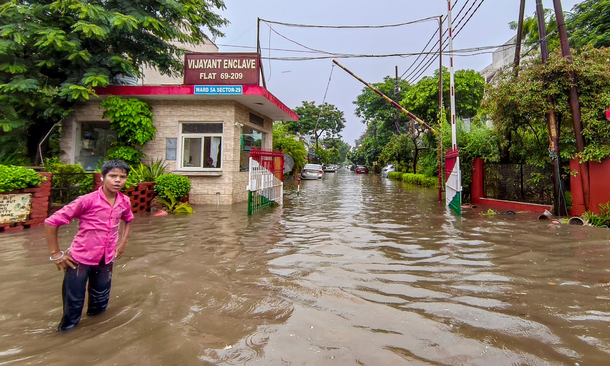 Delhi rain: Waterlogging disrupts markets and traffic as heavy rain lashes national capital