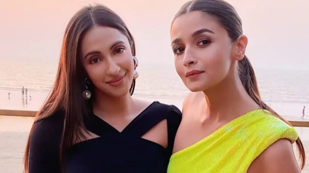 Alia Bhatt completes bridesmaid duties at her bestie Akansha Ranjan Kapoor's chooda ceremony, watch viral video