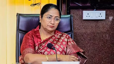 Delhi CM Rekha Gupta pens heartfelt message for Dr Subhash Chandra following his father’s passing away