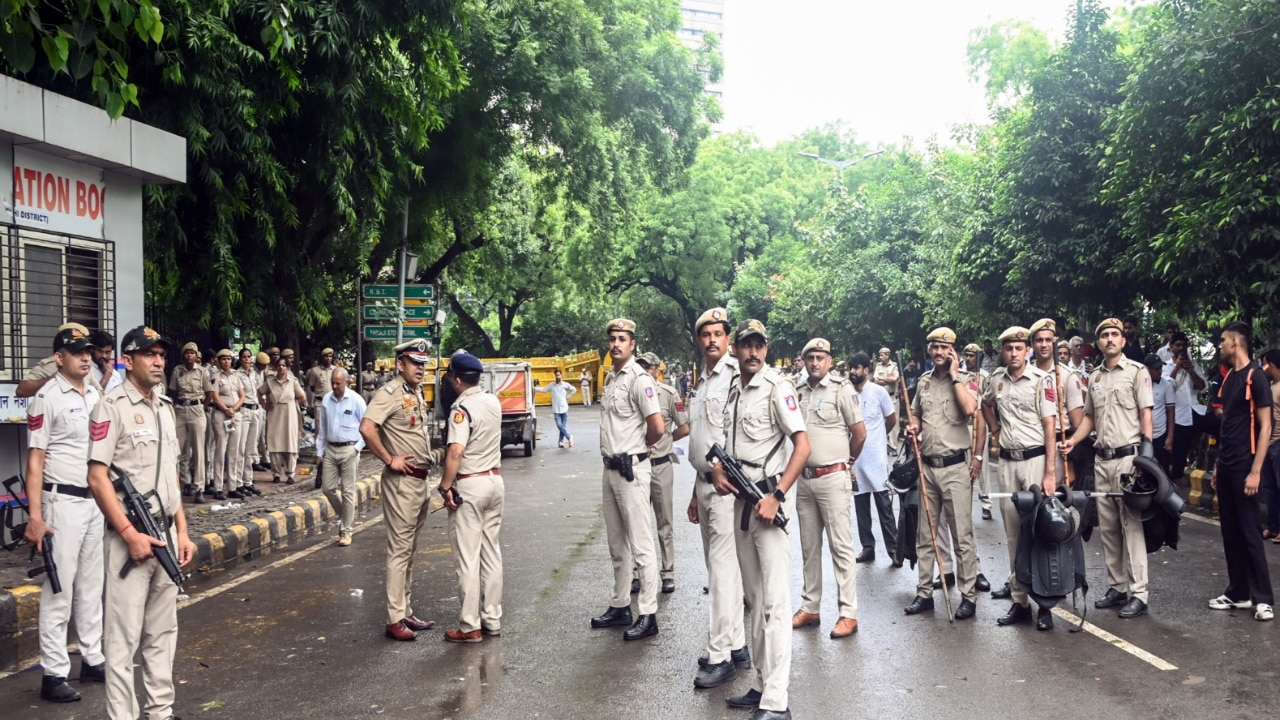 480 Pakistan-based social media handles blocked: Delhi Police issues warning amid student protests at Jantar Mantar