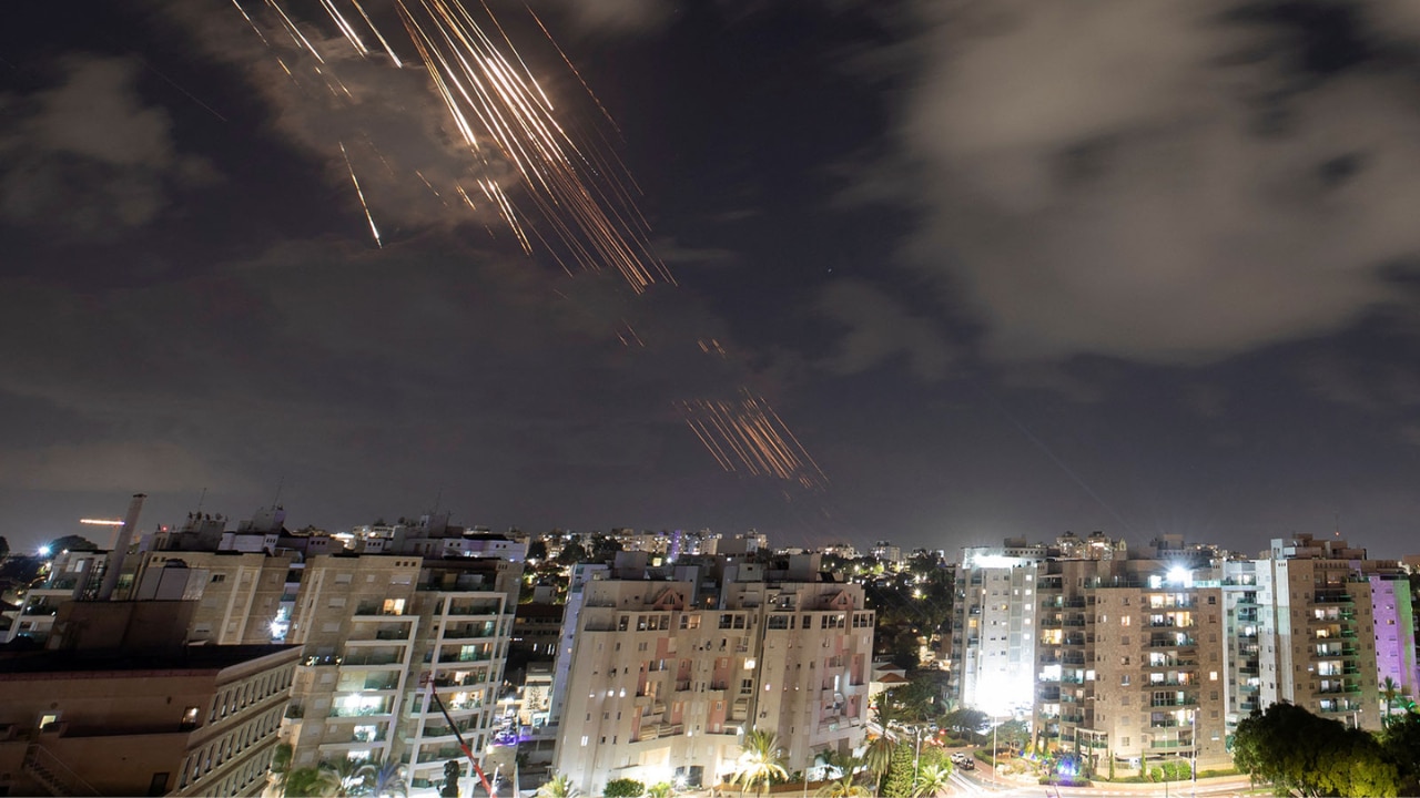 Russia launches large-scale ballistic missile attack on Ukraine's Kyiv on eve of NATO summit, 11 injured, several residential buildings damaged