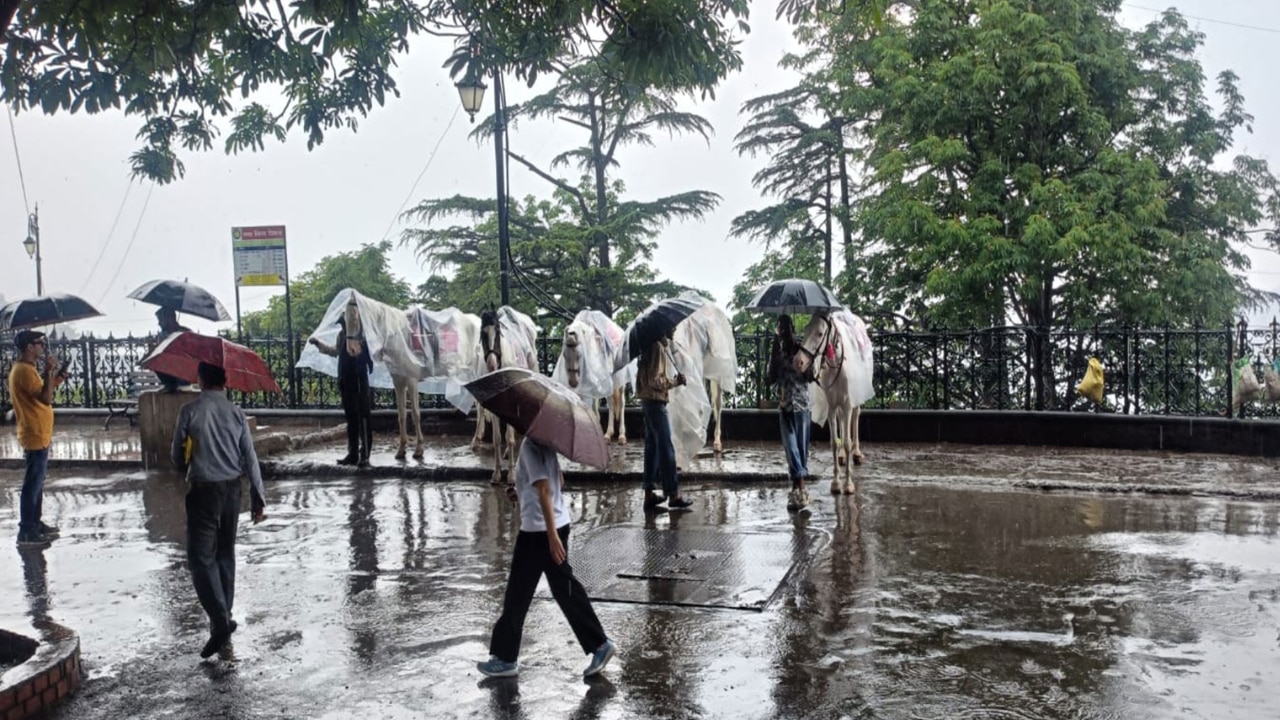 Schools Closed in Belagavi tomorrow as heavy monsoon rains wreak havoc across Karnataka thunderstorm imd weather
