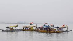 Srinagar's Dal Lake comes alive amid Tiranga Shikara Rally on Independence Day | Viral video
