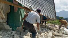 Indonesia Earthquake: 6.5-magnitude quake strikes hours after 7.7 tremor kills 40