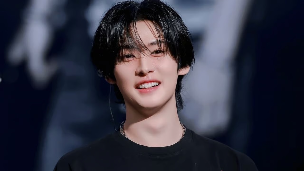 Stray Kids' Lee Know donates 100 million won to support Nepal flash flood victims: 'Little strength to...'