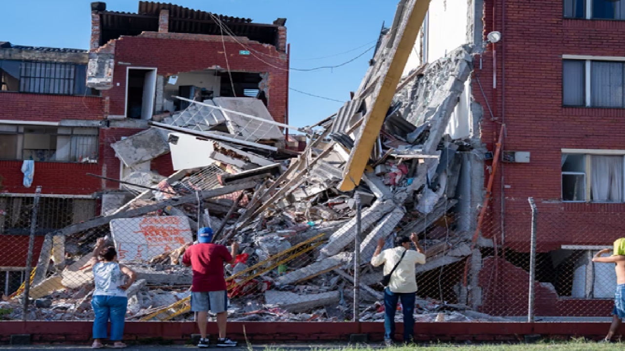 Colombia Earthquake: 111 dead, dozens trapped under rubble after 7.4 magnitude earthquake rocks western region