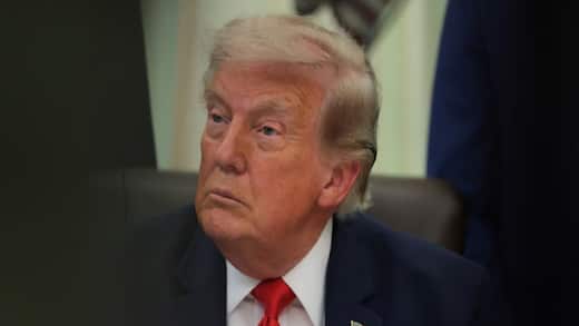 Donald Trump could drop nuclear push if Iran unblocks Strait of Hormuz: Report