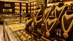 Gold, Silver Rate Today, August 10: Gold gets costlier or trades lower? Check 18, 22, 24 carat gold rates in Chennai, Mumbai, Delhi, Kolkata