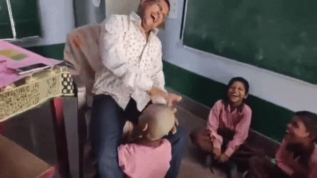 Watch: Teacher plays ‘Tabla’ on student’s head and this happens – Video goes viral