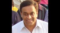 Dhoti controversy: 5 reasons why Goa minister Sudin Dhavalikar makes sense and dhoti could be put to innovative use Dhoti controversy: 5 reasons why Goa minister Sudin Dhavalikar makes sense and dhoti could be put to innovative use