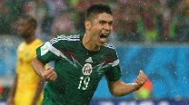 Mexico down Cameroon 1-0 as officials flop again