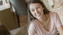 6 precautions to be taken while meeting strangers for the first time 6 precautions to be taken while meeting strangers for the first time